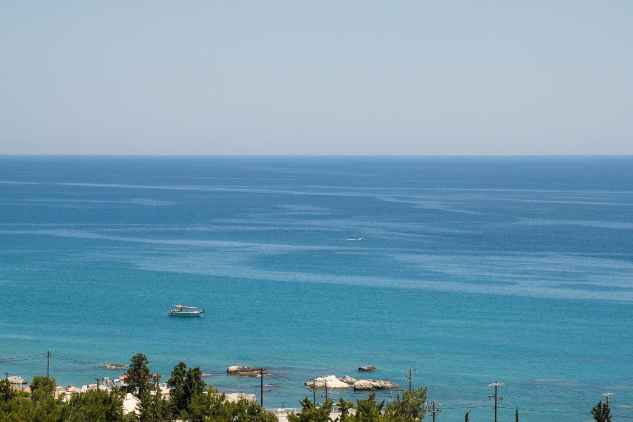 Bella Vista Stegna Aparthotel Archangelos  Bagian luar foto